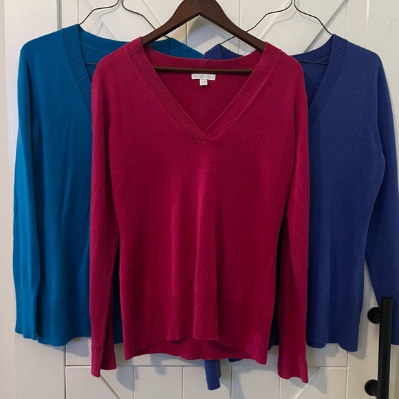 New York & Co | 3 sweater bundle - Picture 1 of 4